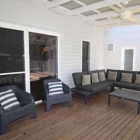 Sandy Toes Beach House Horseshoe Bay Bagian luar foto
