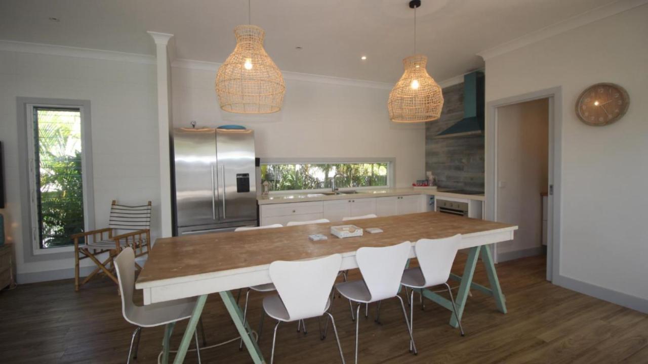 Sandy Toes Beach House Horseshoe Bay Bagian luar foto