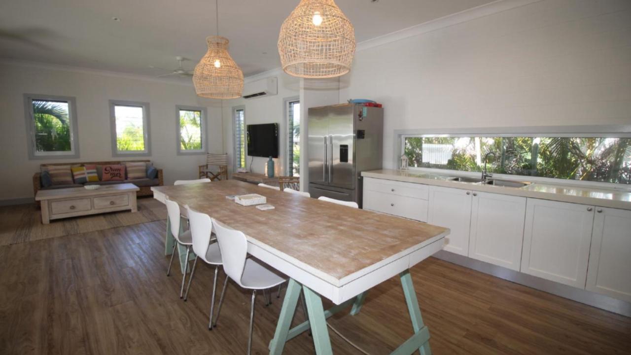 Sandy Toes Beach House Horseshoe Bay Bagian luar foto